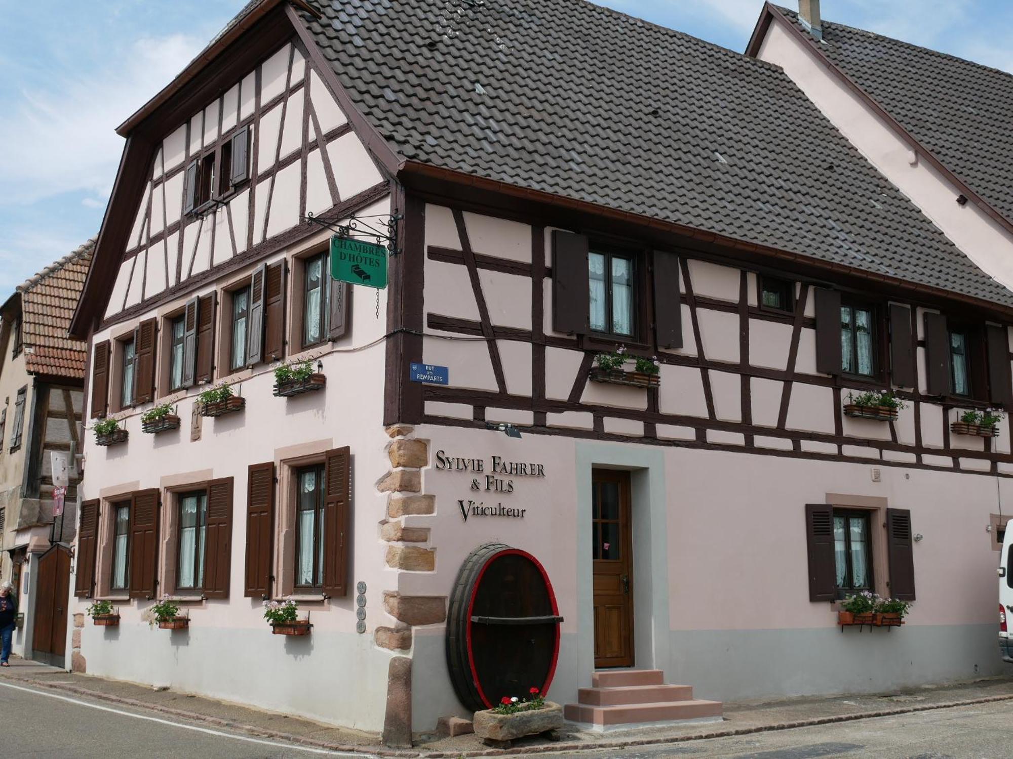 Les Suites - La Cour St Fulrad Saint-Hippolyte  Eksteriør bilde