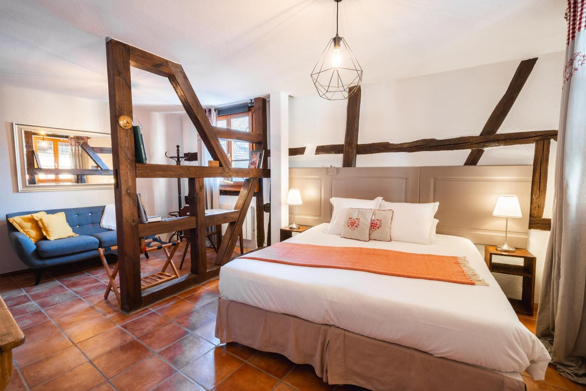 Les Suites - La Cour St Fulrad Saint-Hippolyte  Eksteriør bilde